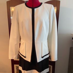 Calvin Klein Knit Dress/Jacket B/W Used EC